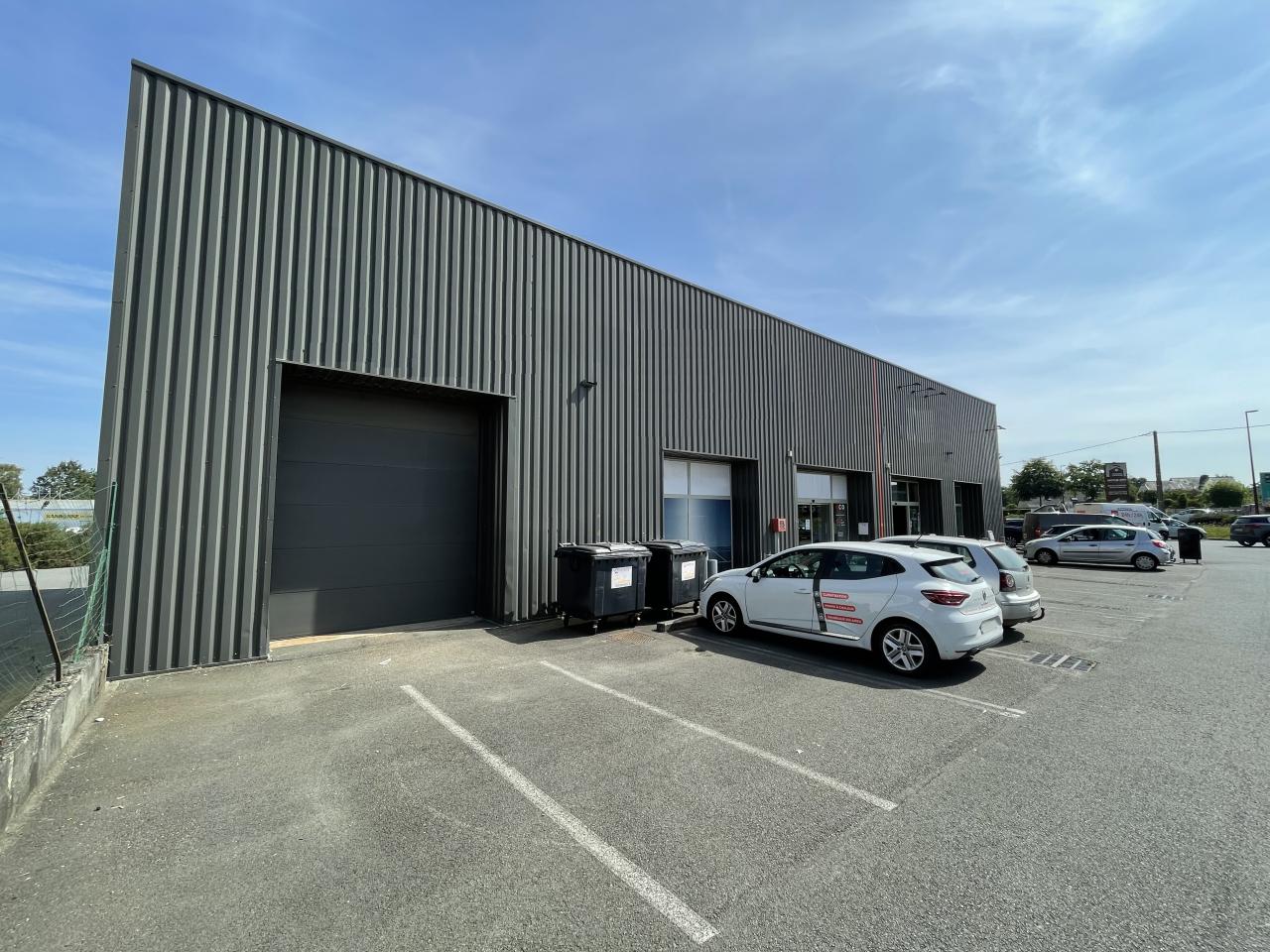 Local d'activité La Mézière 360m² Location local d'activité La Mézière Ille-et-Vilaine OLACT2425266 0